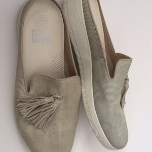 Pearlescent Fitflop loafers